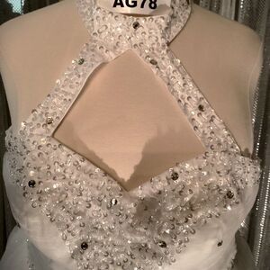 AG.78 Price Reduced NWT   Wedding Dress	Br-306	 	Sequin Dress Embroider 4.98 lbs